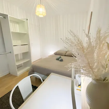 Privee Dans Partage - Les Charmettes Merignac - Tram A - Wifi - Ref B1 Accommodatie bij particulieren